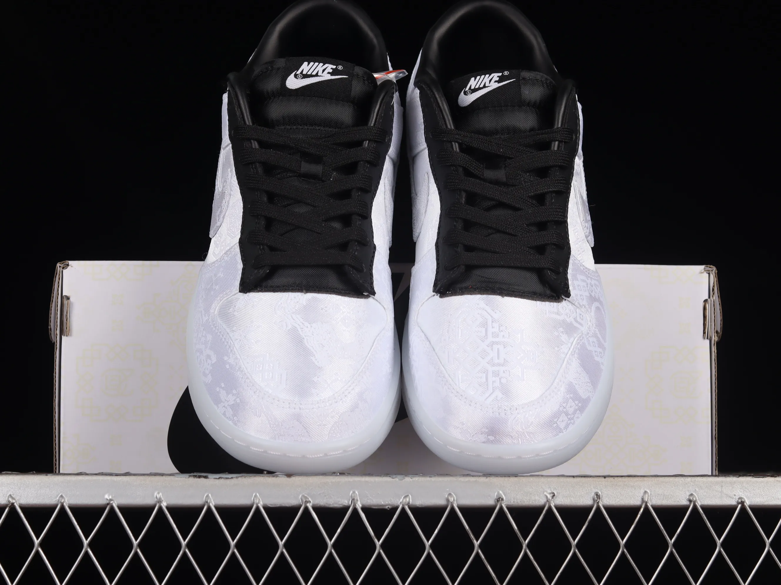 All Categories Nk SB Dunk Series Nk SB Dunk Low Low-top sneakers #ZG version Nk Dunk Low x Fragment